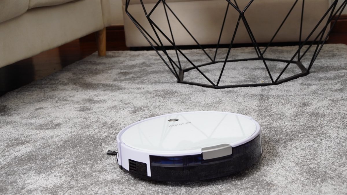 Pourquoi choisir un aspirateur performant pour entretenir vos tapis et moquettes ?